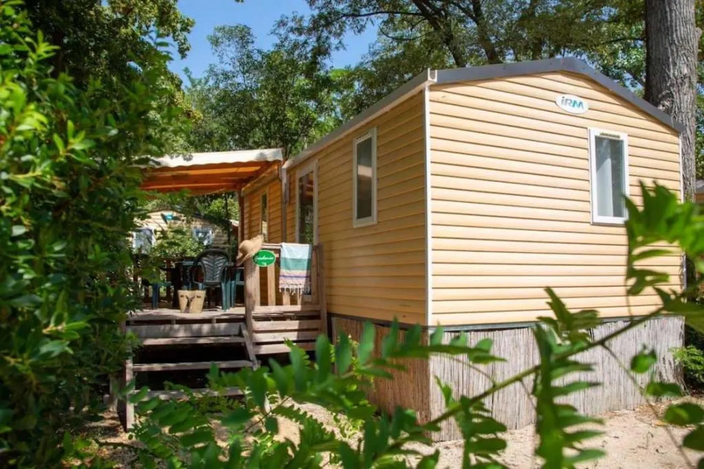 Camping 4 Etoiles - Piscine - Ef00Ai Avignon